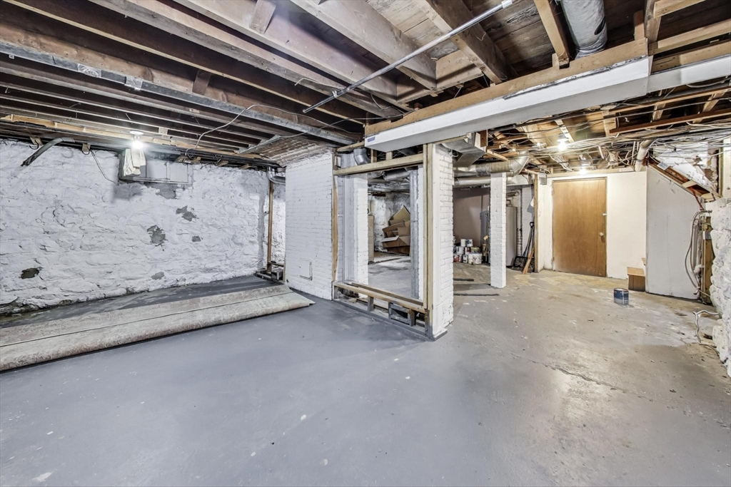 2 Elm Street Wellesley, MA 02481 - Photo 24 of 40