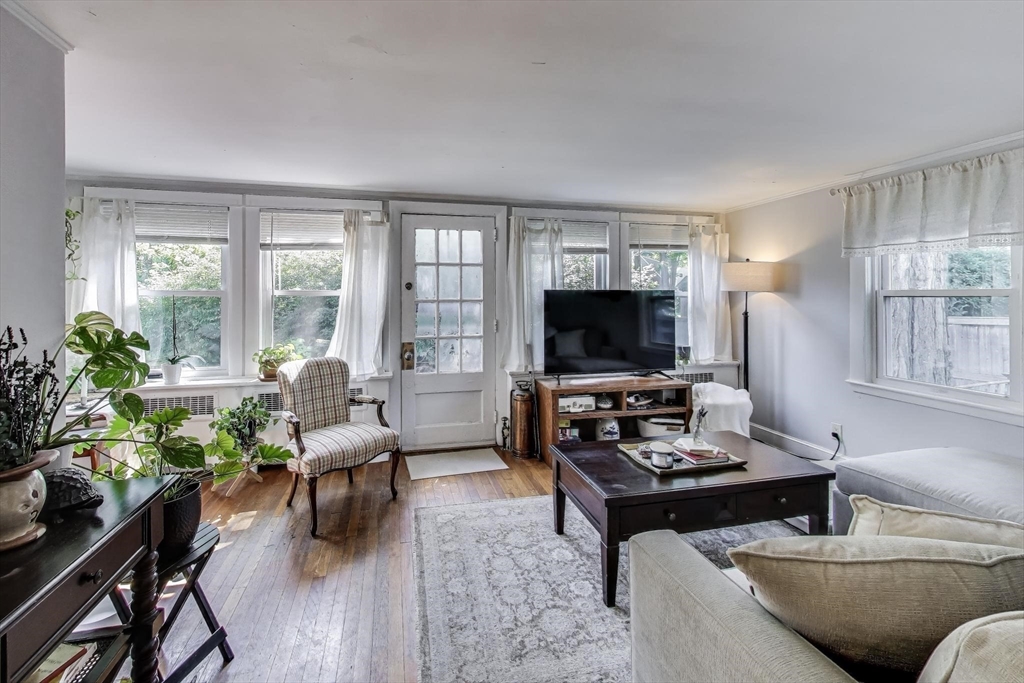 2 Elm Street Wellesley, MA 02481 - Photo 25 of 40