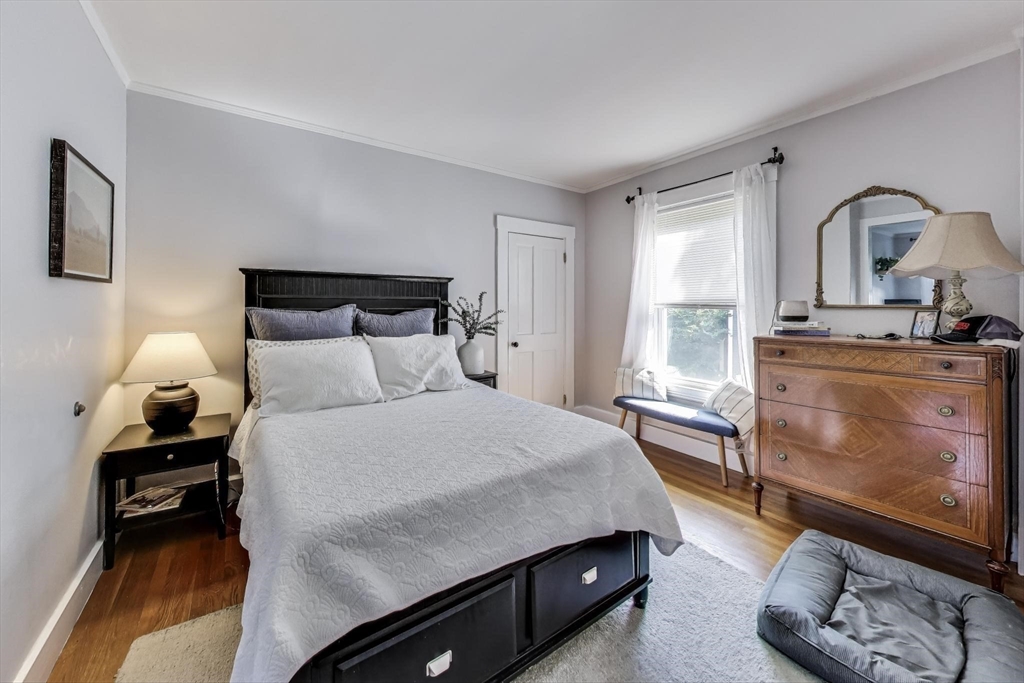 2 Elm Street Wellesley, MA 02481 - Photo 33 of 40