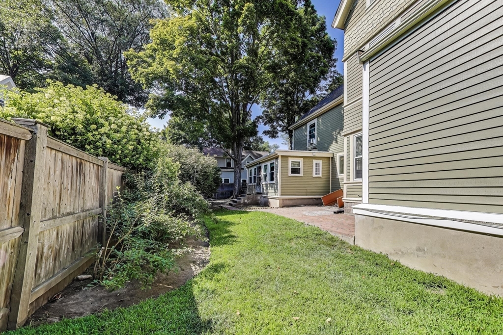 2 Elm Street Wellesley, MA 02481 - Photo 39 of 40