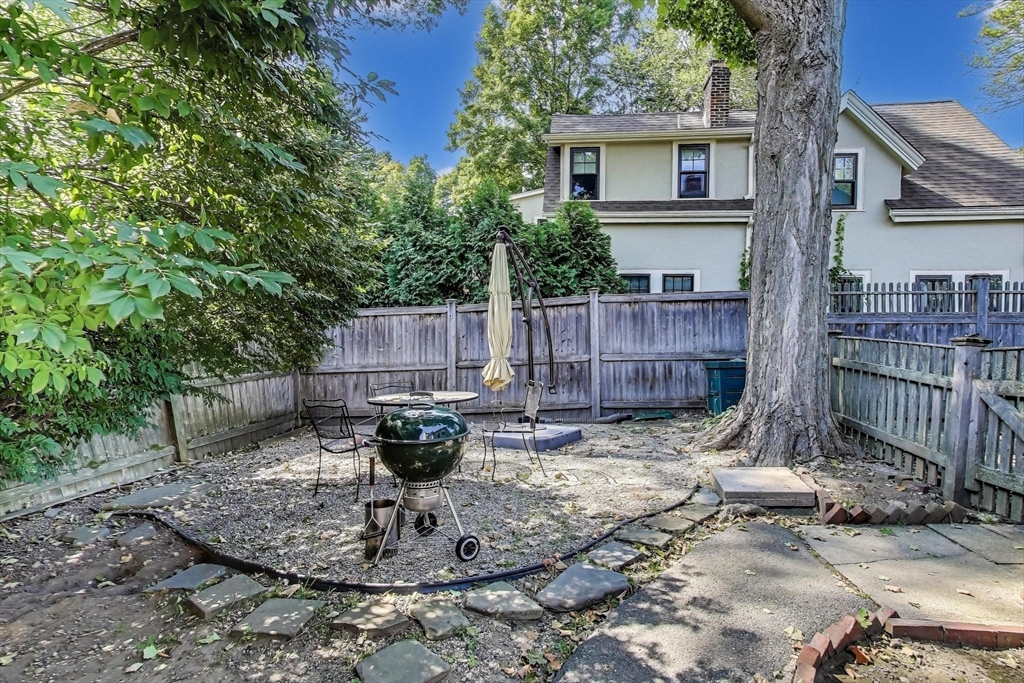 2 Elm Street Wellesley, MA 02481 - Photo 40 of 40