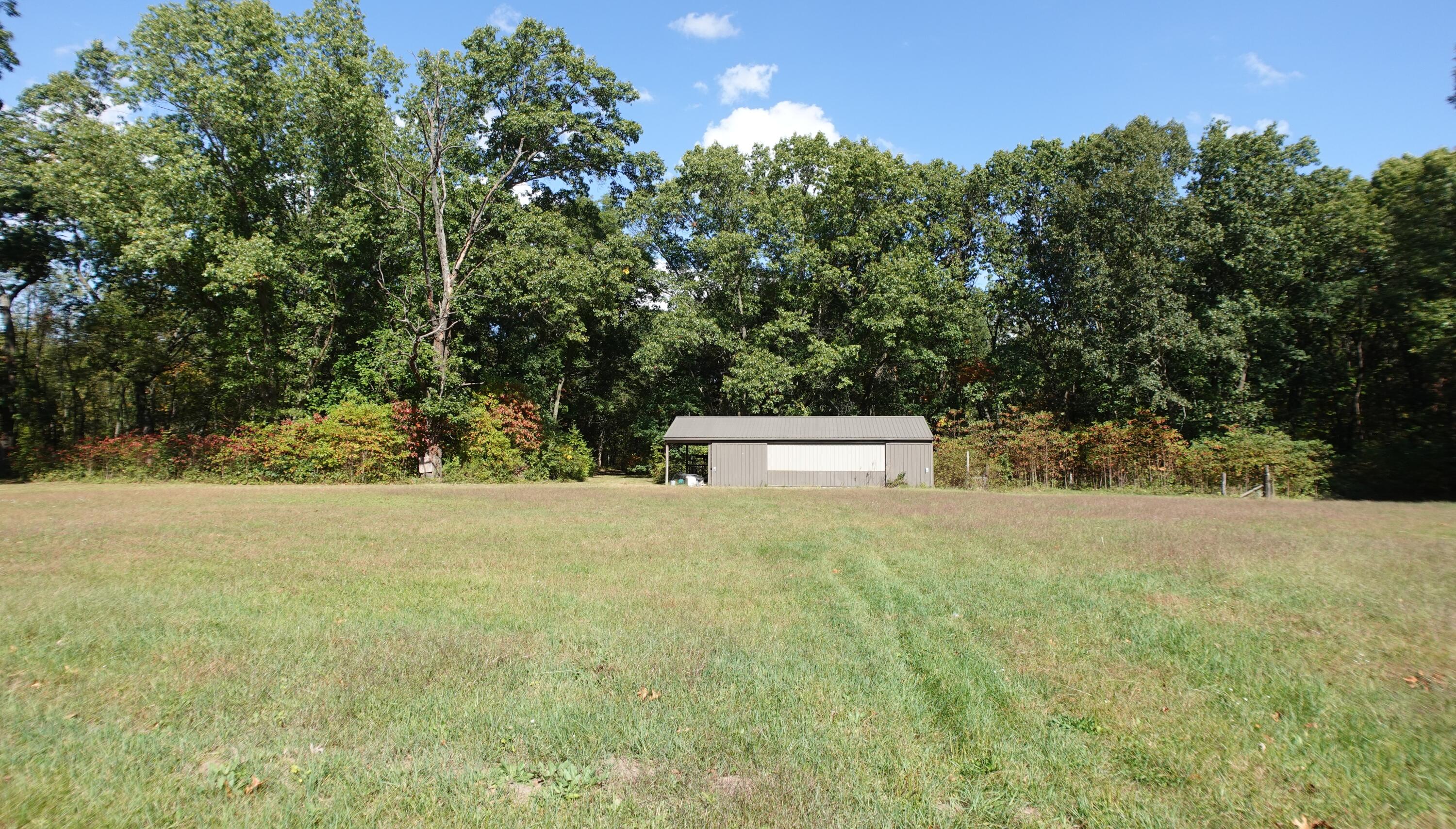9920 East State Road Knox, IN 46534 - Photo 3 of 30 3000x1708