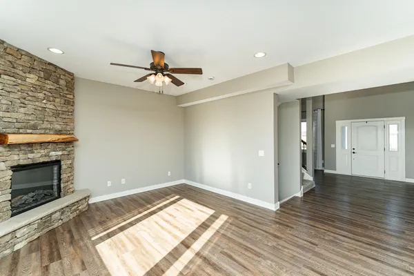 $599,900 | 330 5th Street Southeast, Oronoco, MN 55960