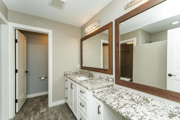 $599,900 | 330 5th Street Southeast, Oronoco, MN 55960