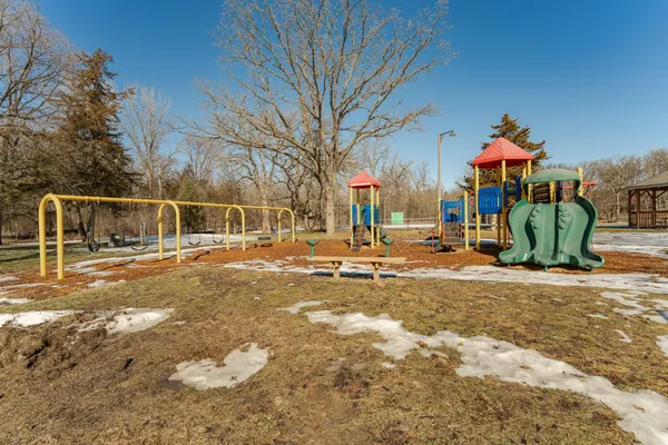 $599,900 | 330 5th Street Southeast, Oronoco, MN 55960