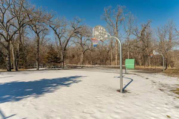 $599,900 | 330 5th Street Southeast, Oronoco, MN 55960