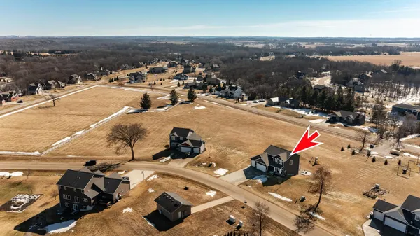 $599,900 | 330 5th Street Southeast, Oronoco, MN 55960