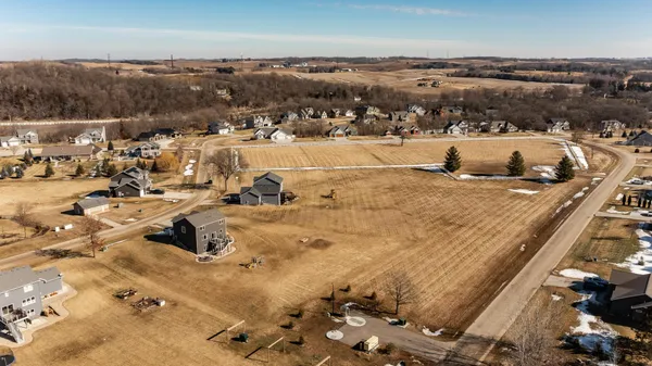 $599,900 | 330 5th Street Southeast, Oronoco, MN 55960