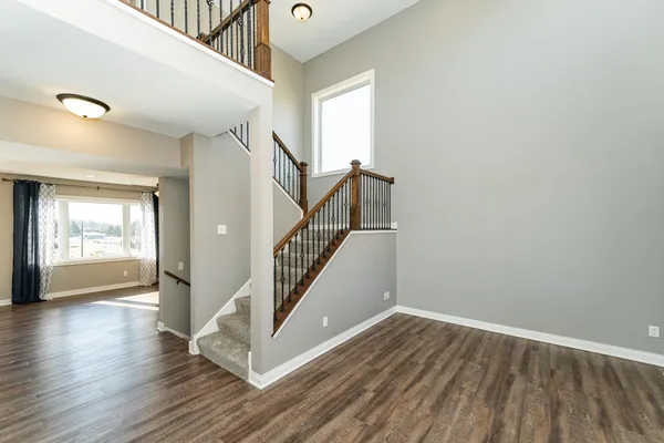 $599,900 | 330 5th Street Southeast, Oronoco, MN 55960