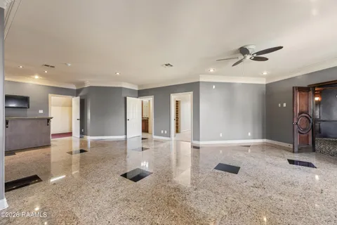 $980,000 | 700 Farmington Drive, Lafayette, LA 70503
