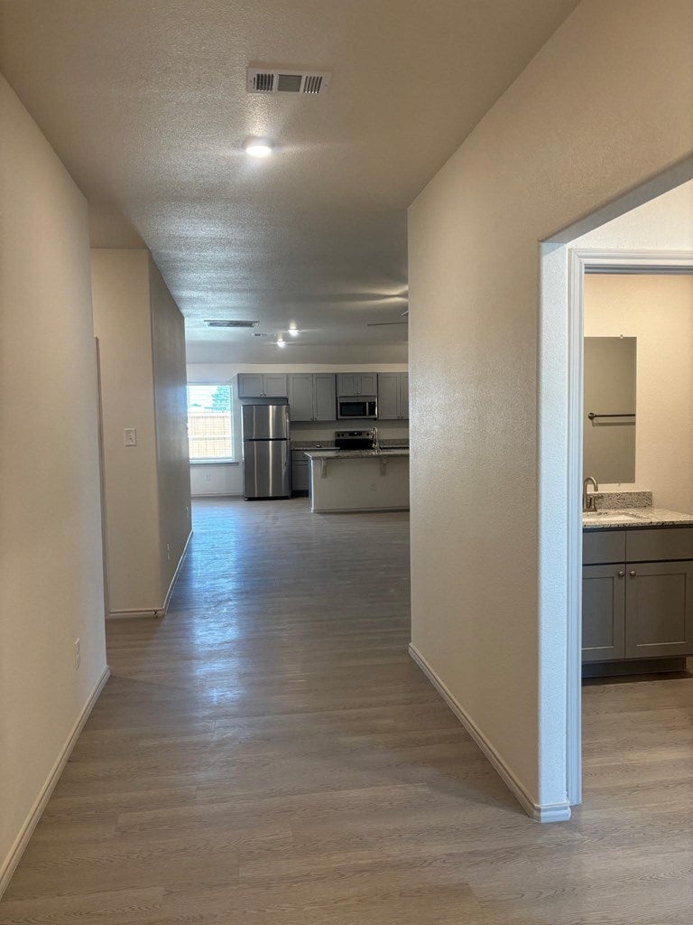 2602 South County Road Odessa, TX 79766 - Photo 2 of 11 Gallery Image 2