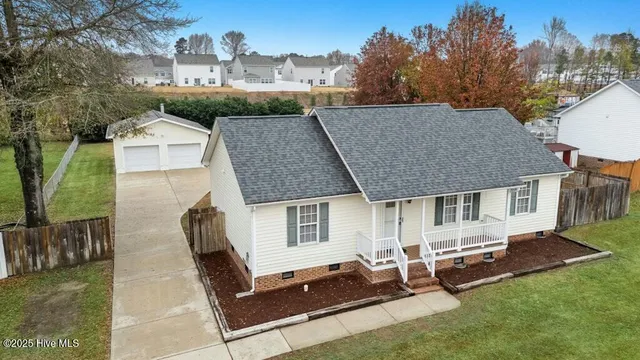 $334,900 | 132 Yellow Stone Lane, Smithfield, NC 27577