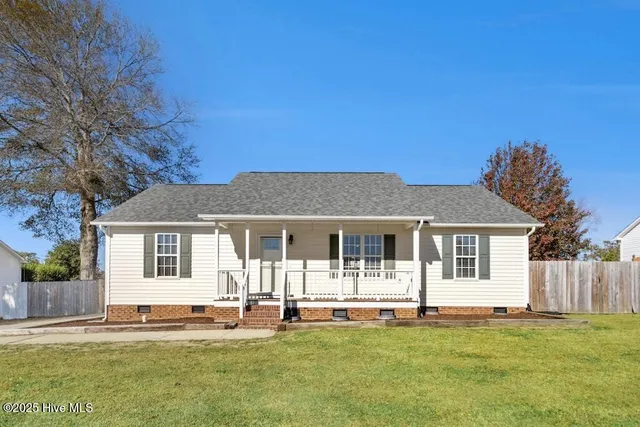 $334,900 | 132 Yellow Stone Lane, Smithfield, NC 27577