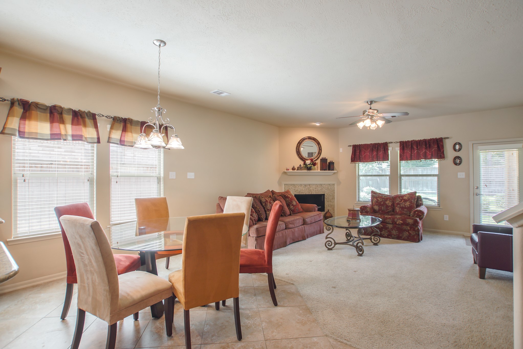 166 Tortoise Creek Way Spring, TX 77389 - Photo 17 of 46 Gallery Image 17