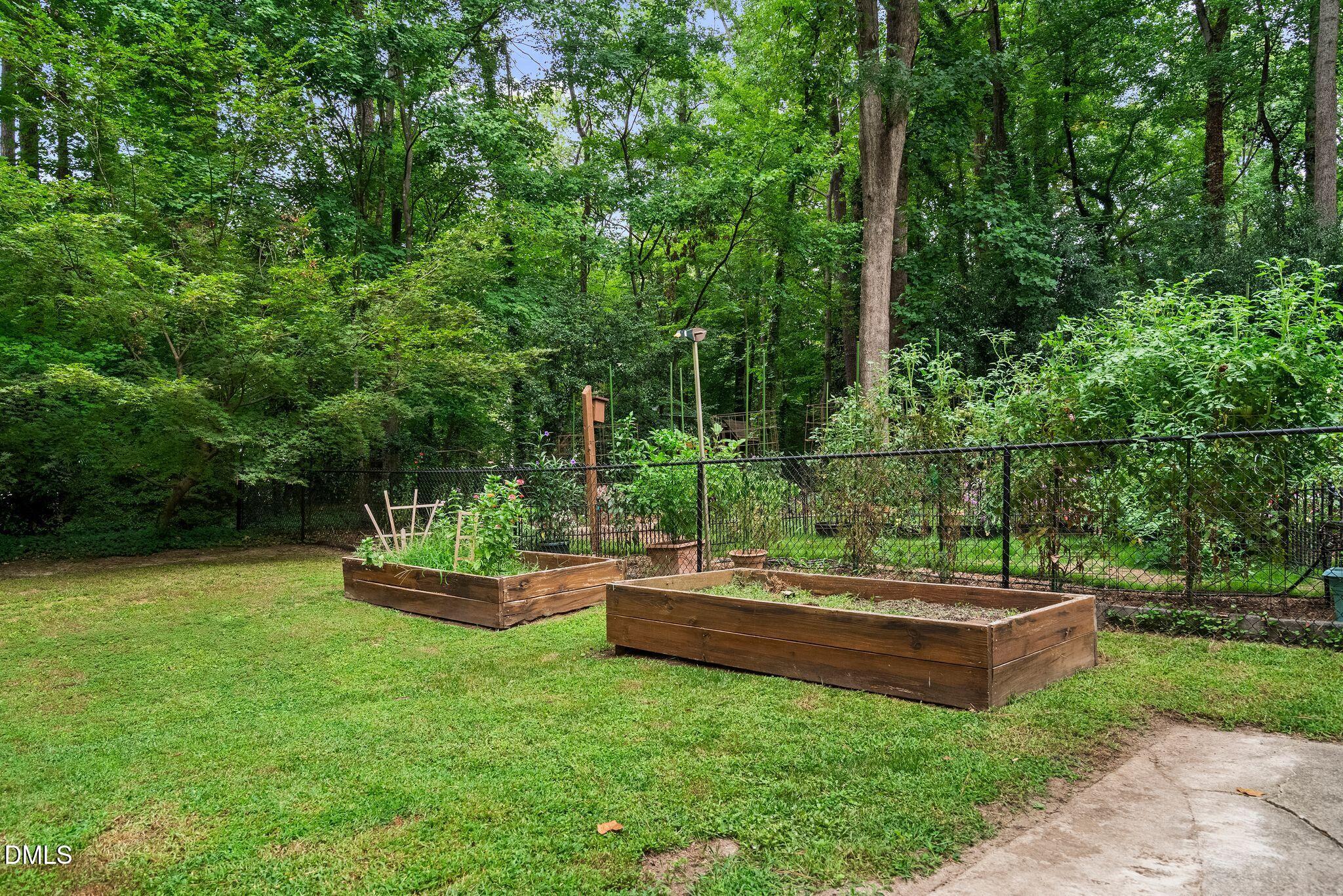 205 Lawrence Road Cary, NC 27511 - Photo 70 of 96 29_NJO08518