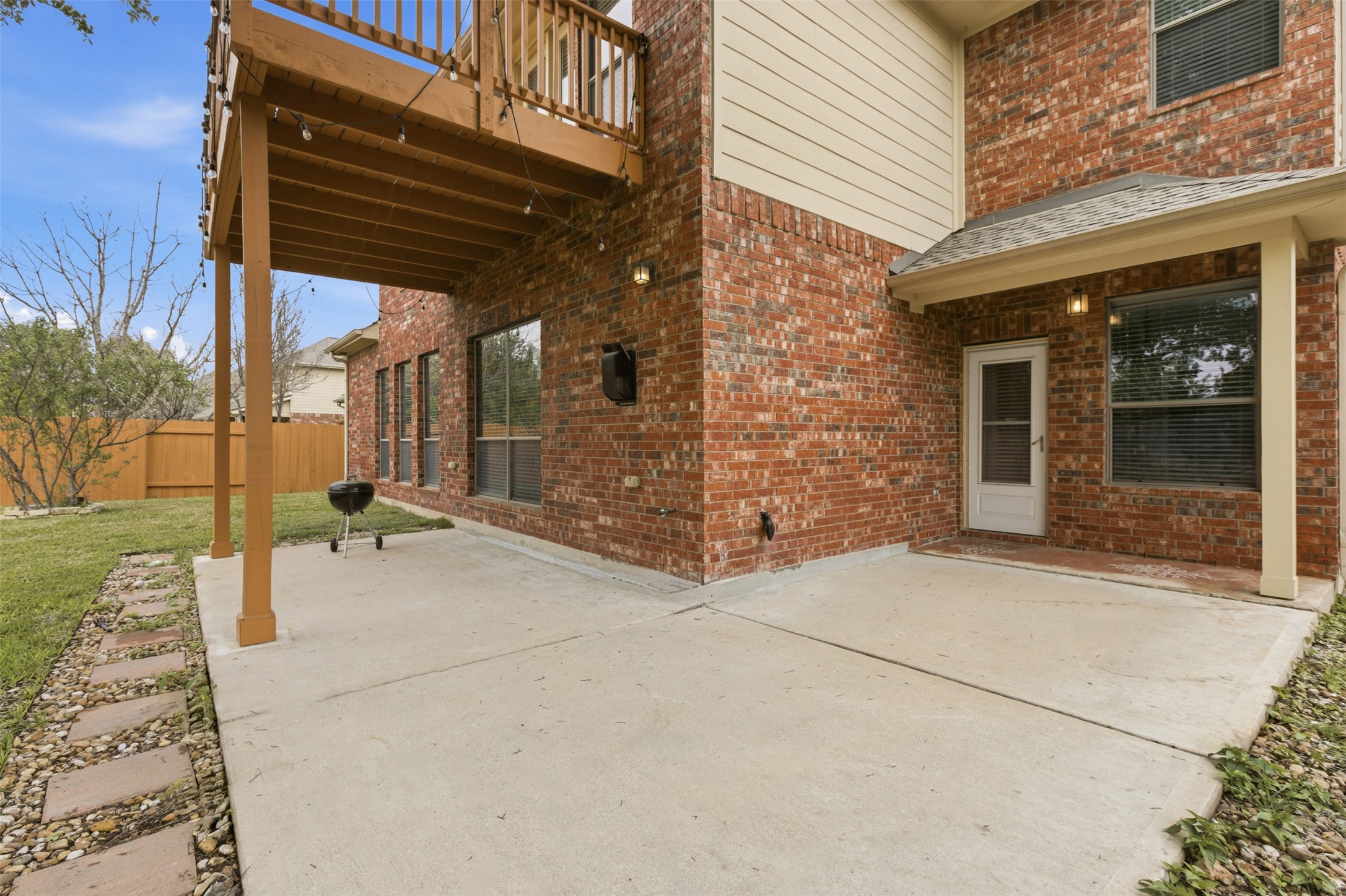 2909 Agave Loop Round Rock, TX 78681 - Photo 34 of 38 View of patio
