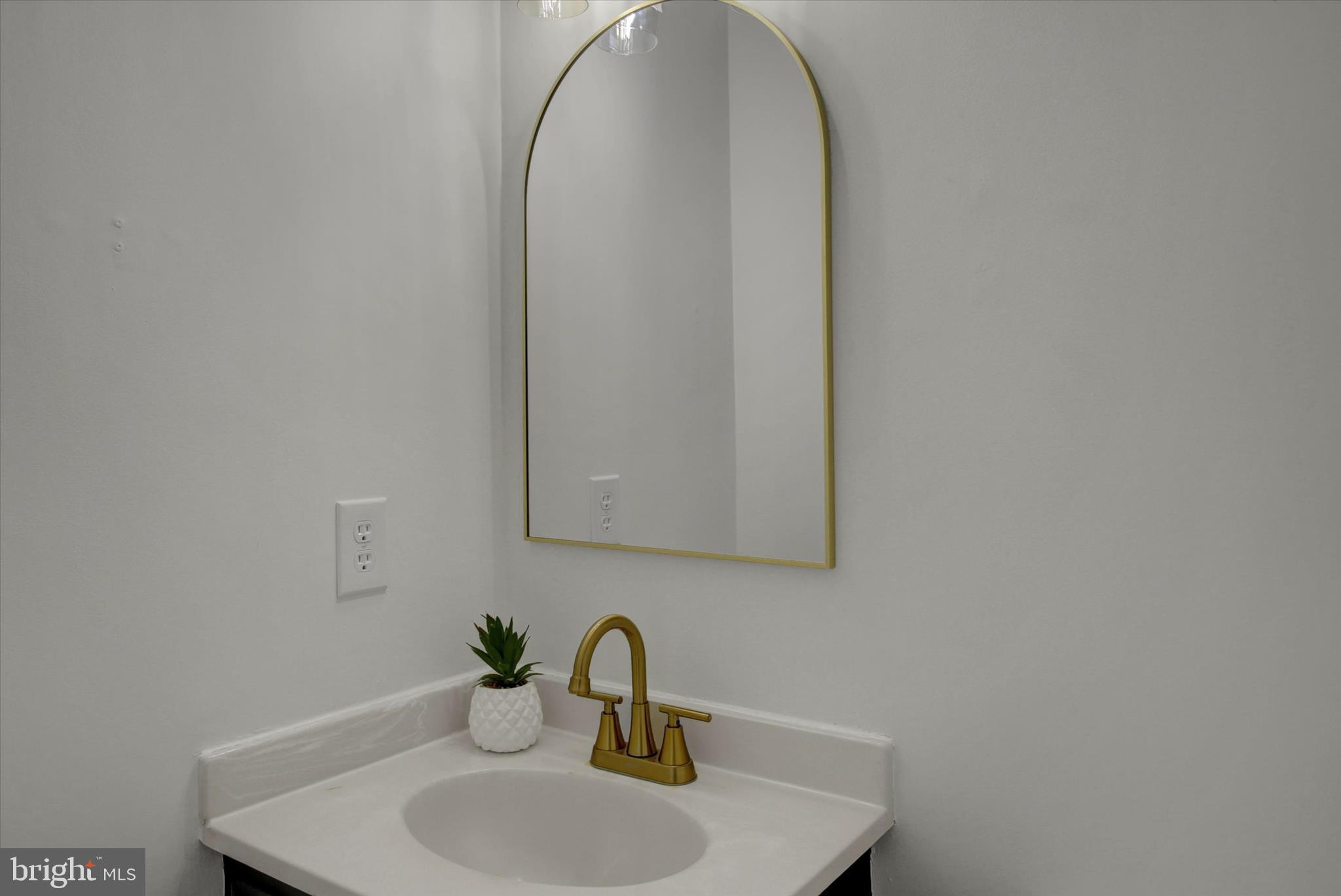 1553 Brechbill Road Chambersburg, PA 17202 - Photo 33 of 45 a bathroom with a sink and a mirror