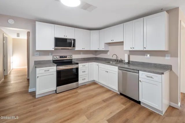 $310,000 | 337 North Ballston Avenue, Glenville, NY 12302