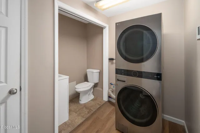 $310,000 | 337 North Ballston Avenue, Glenville, NY 12302