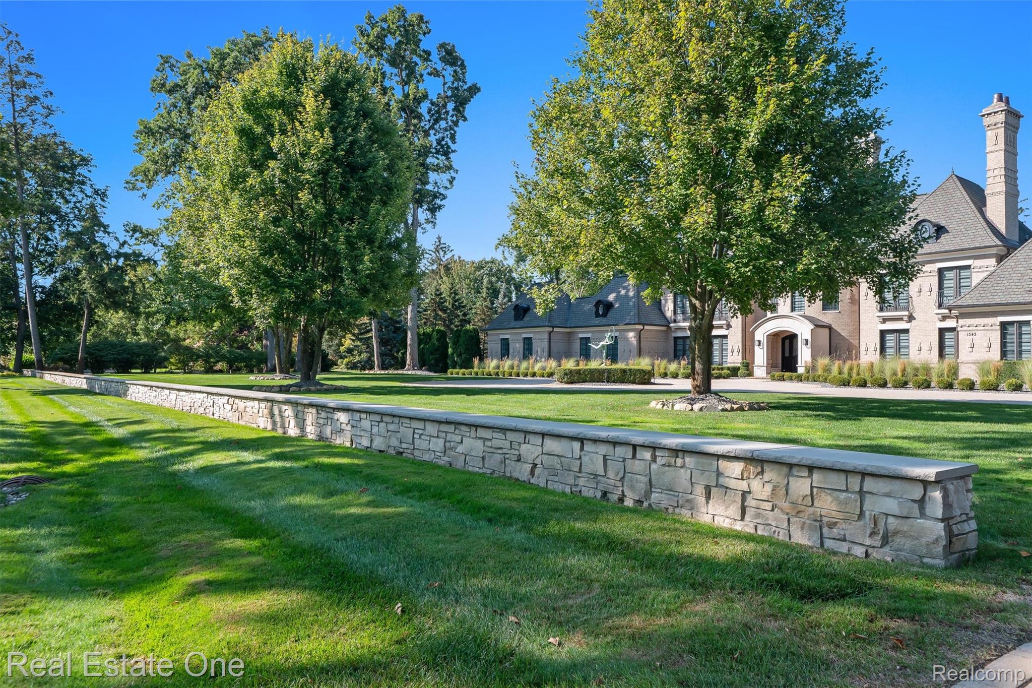 1343 Orchard Ridge Road Bloomfield Hills, MI 48304 - Photo 53 of 58 039-Orchard Ridge-30.jpg
