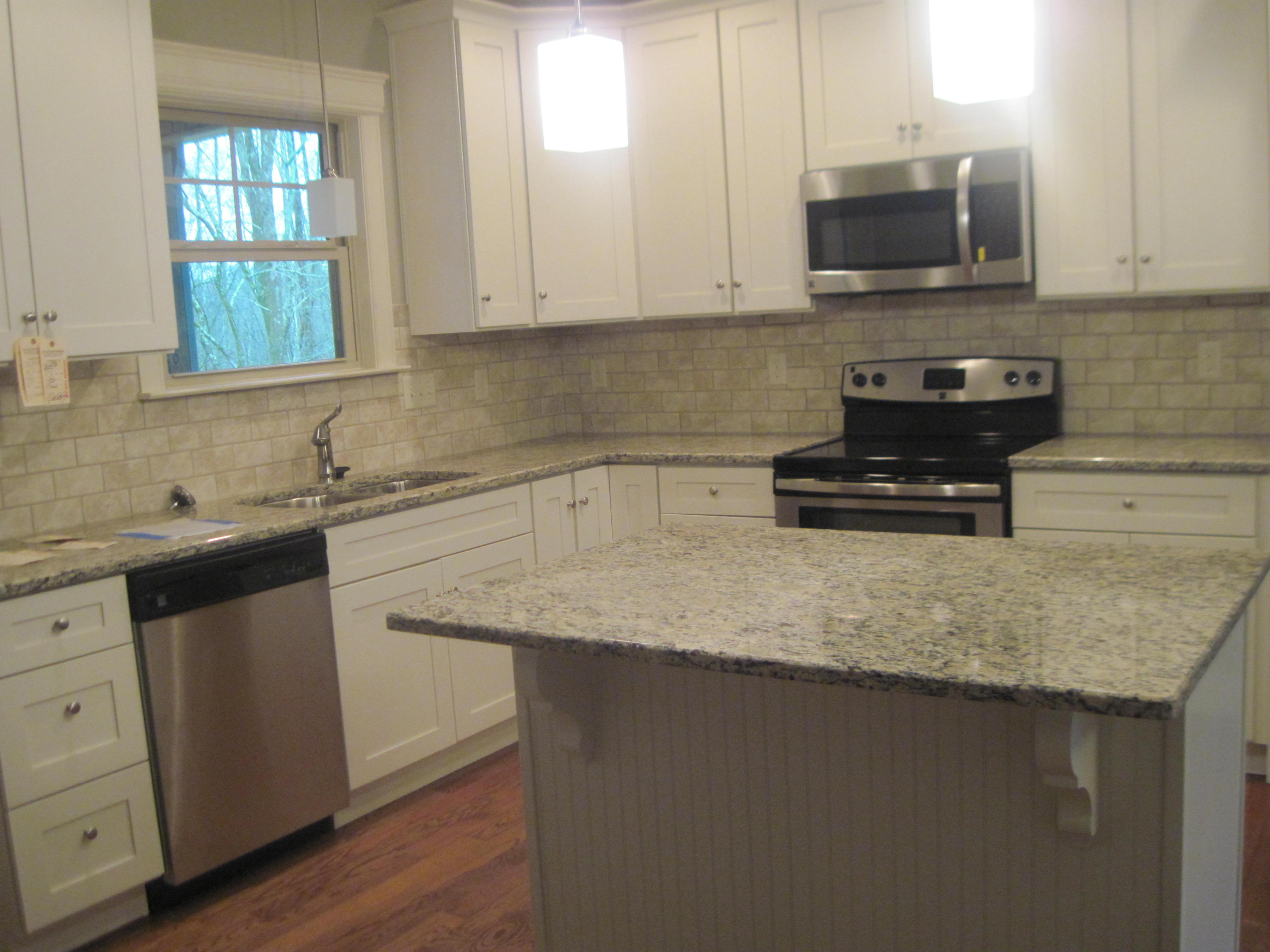1264 Gunbarrel Road Chattanooga, TN 37421 - Photo 4 of 23 2012-11-29 1264 Gunbarrel Rd 007