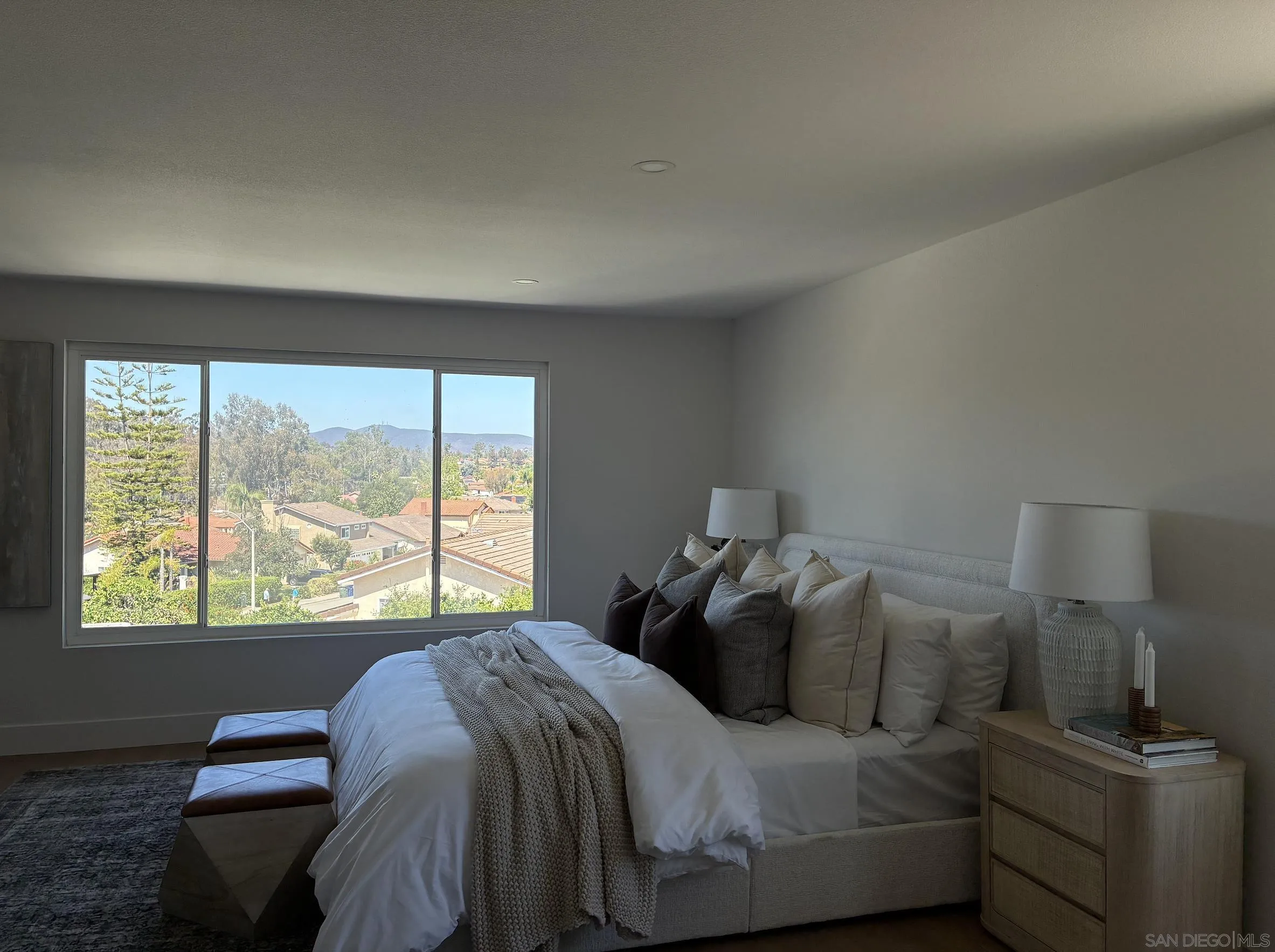 14708 Dash Way Poway, CA 92064 - Photo 4 of 5