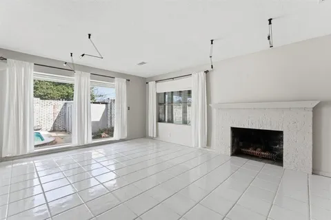 $239,000 | 2100 Winnie Street, Lake Charles, LA 70601