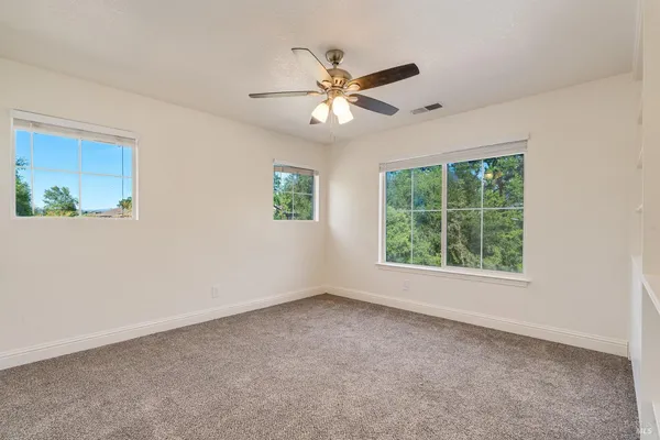$809,000 | 8843 Oakfield Lane, Windsor, CA 95492
