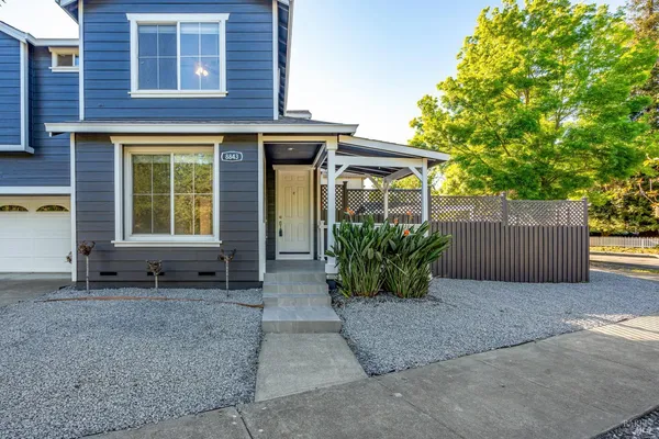 $809,000 | 8843 Oakfield Lane, Windsor, CA 95492