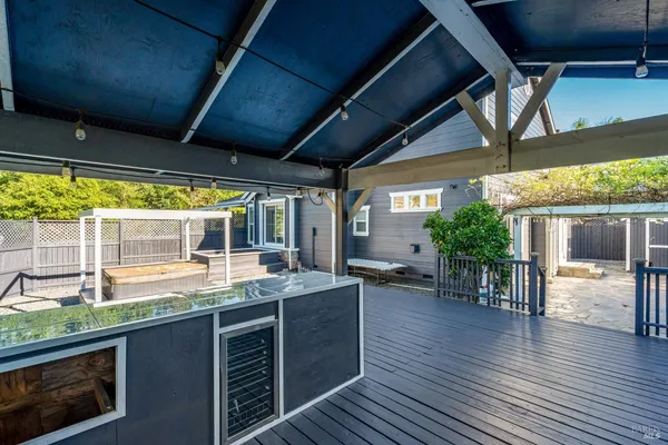 $809,000 | 8843 Oakfield Lane, Windsor, CA 95492