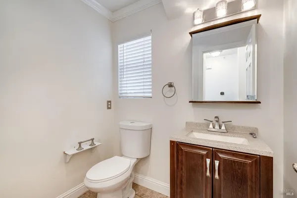 $809,000 | 8843 Oakfield Lane, Windsor, CA 95492