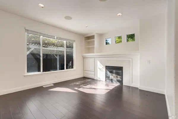 $809,000 | 8843 Oakfield Lane, Windsor, CA 95492