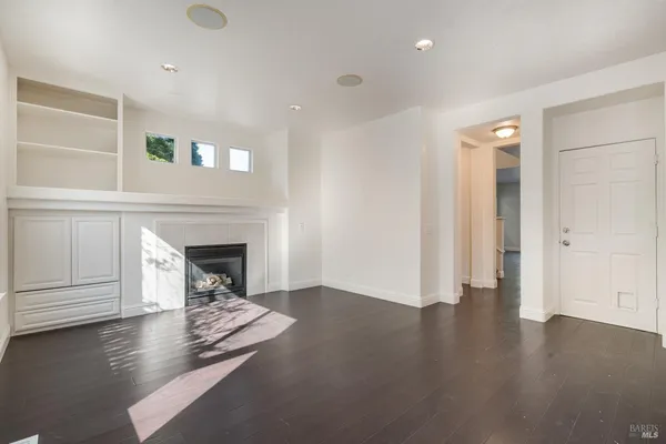 $809,000 | 8843 Oakfield Lane, Windsor, CA 95492