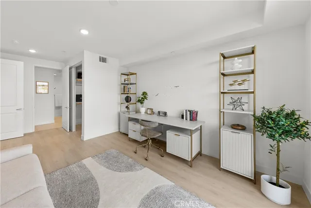 $1,350,000 | 168 South Monterey Street, Unit 508, Alhambra, CA 91801