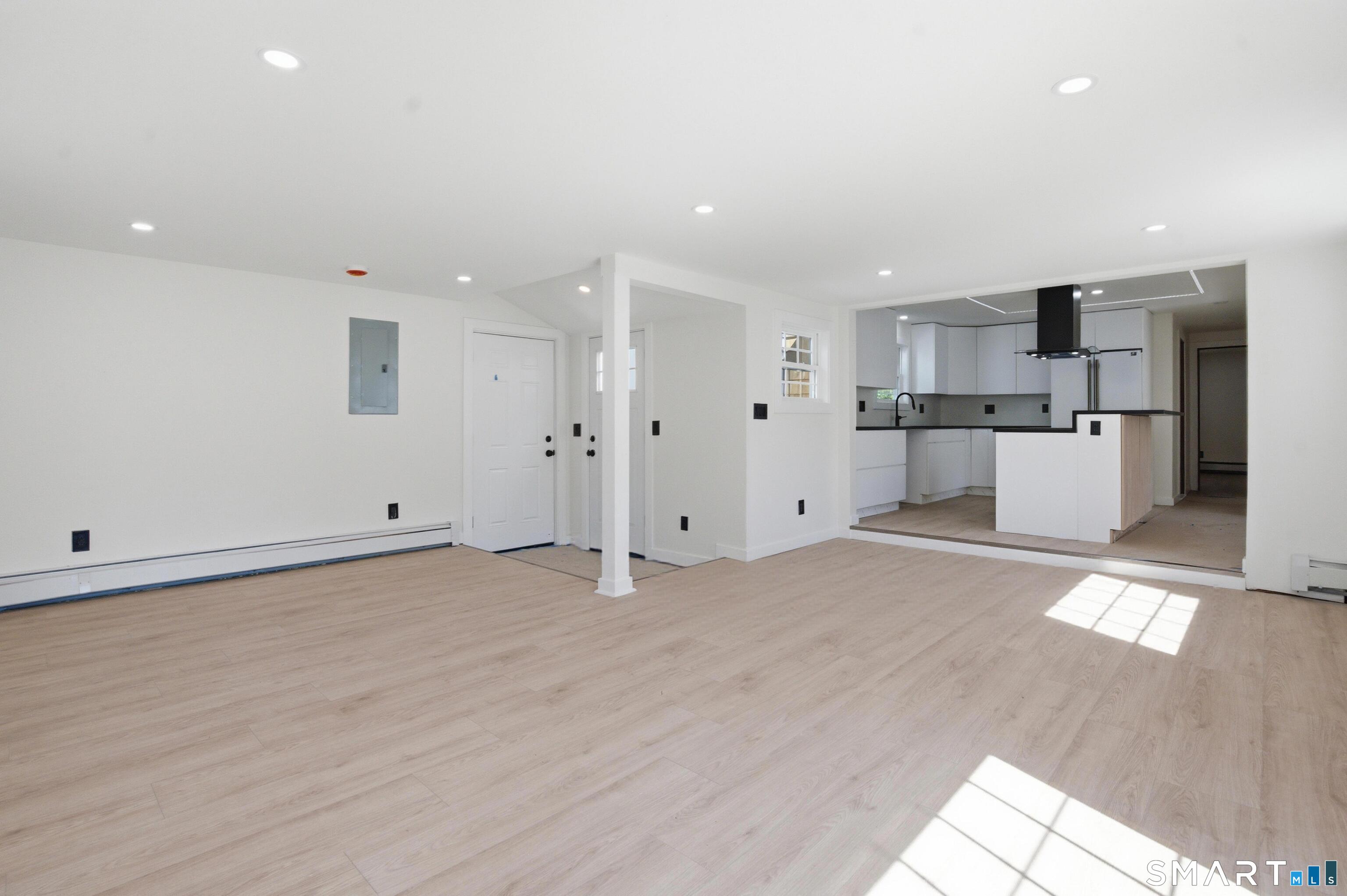 1646 Jennings Road Fairfield, CT 06824 - Photo 35 of 40
