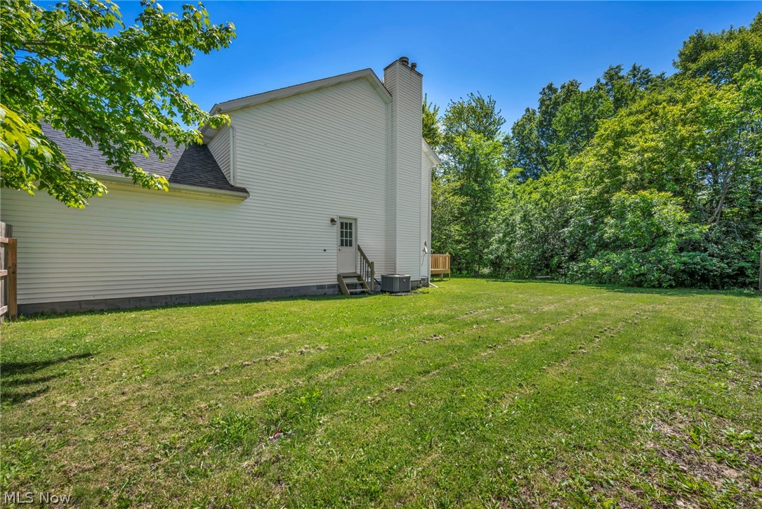 9842 Johnnycake Ridge Road Mentor, OH 44060 - Photo 36 of 40