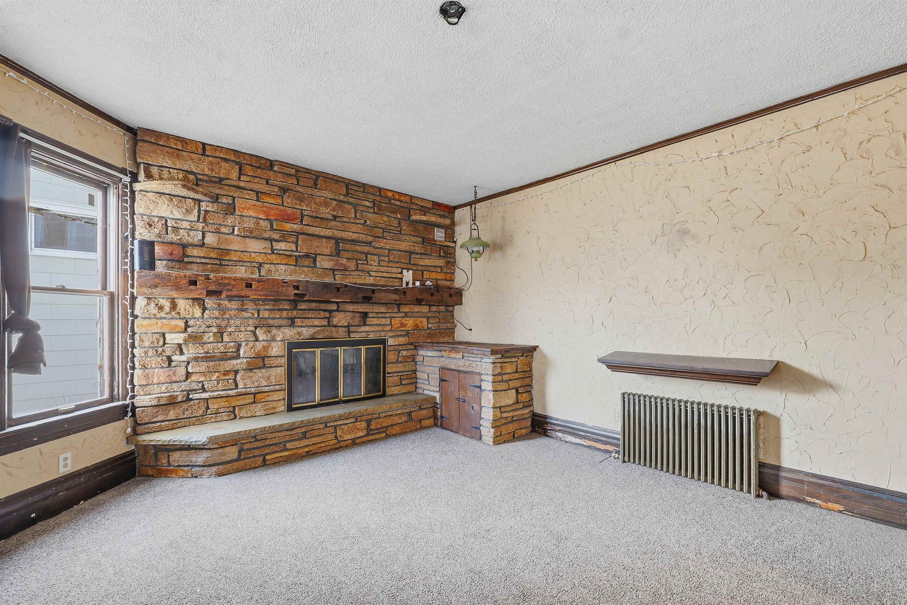 253 4th Street Fond du Lac, WI 54935 - Photo 4 of 31