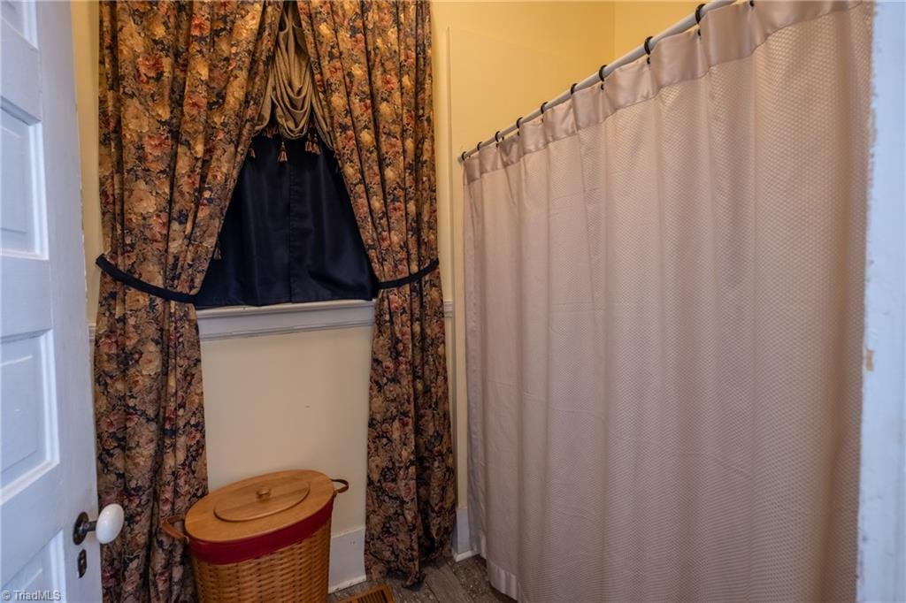 519 Maple Street Mount Airy, NC 27030 - Photo 24 of 50