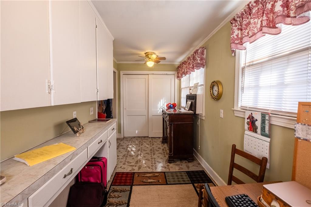 519 Maple Street Mount Airy, NC 27030 - Photo 31 of 50