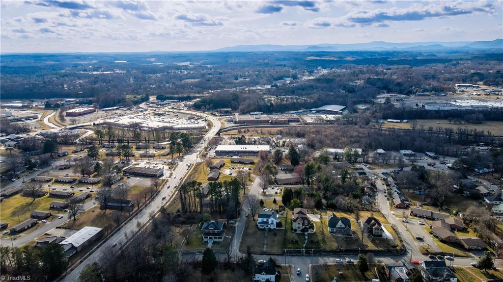 519 Maple Street Mount Airy, NC 27030 - Photo 46 of 50