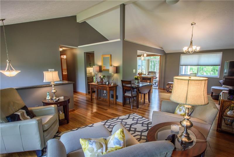3032 Haberlein Road Gibsonia, PA 15044 - Photo 9 of 25 Gallery Image 9
