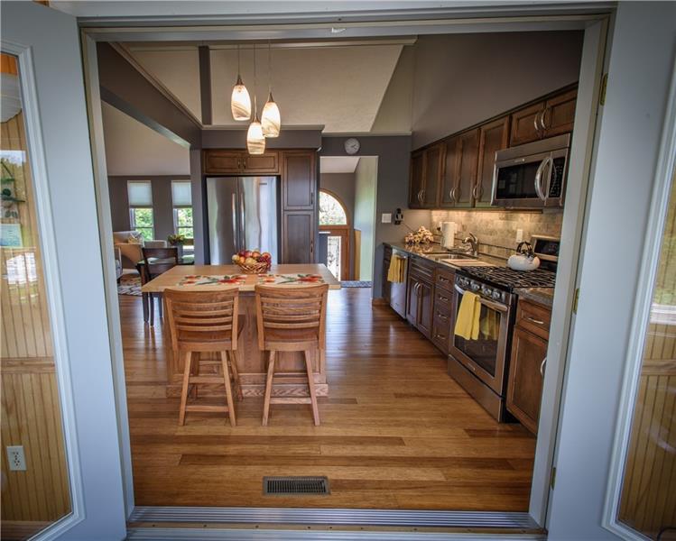 3032 Haberlein Road Gibsonia, PA 15044 - Photo 10 of 25 Gallery Image 10