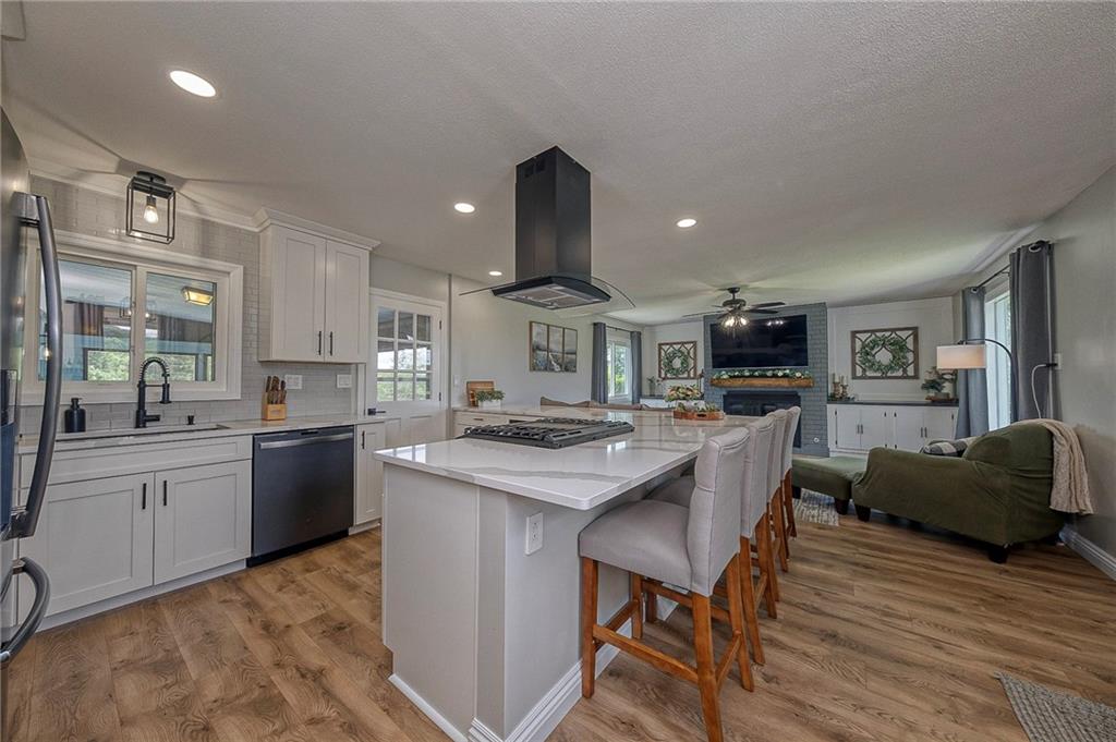 156 Beale Road Sarver, PA 16055 - Photo 2 of 27