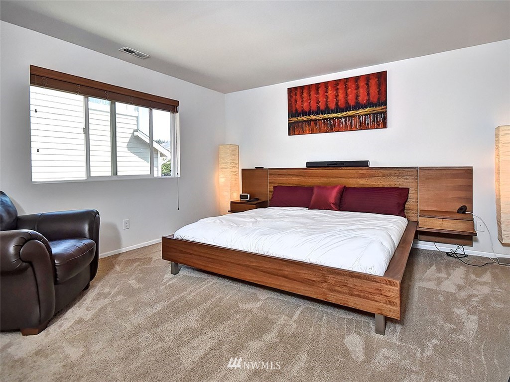 3915 178th Street Southeast Bothell, WA 98012 - Photo 11 of 22 Gallery Image 11