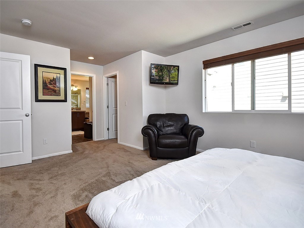 3915 178th Street Southeast Bothell, WA 98012 - Photo 12 of 22 Gallery Image 12