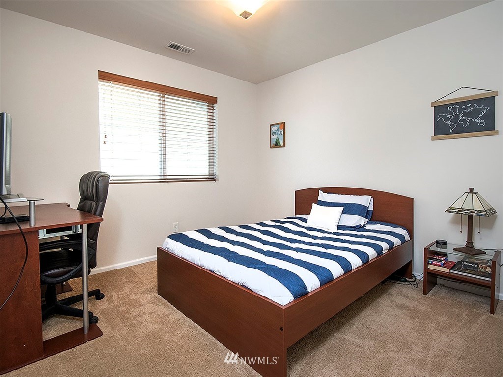3915 178th Street Southeast Bothell, WA 98012 - Photo 16 of 22 Gallery Image 16
