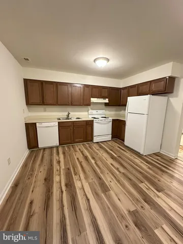 $1,500 | 12 Manchester Court, Fredericksburg, VA 22408