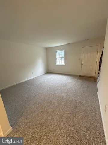 $1,500 | 12 Manchester Court, Fredericksburg, VA 22408