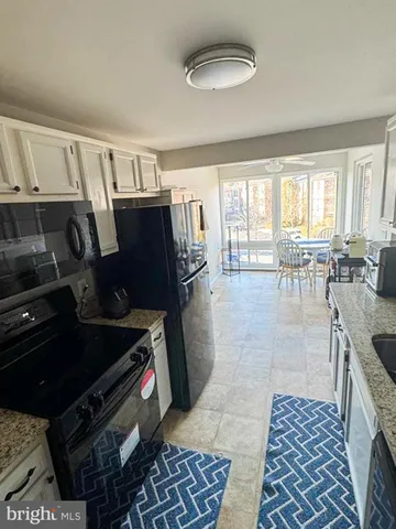 $2,650 | 18020 Chalet Drive, Unit 304, Germantown, MD 20874