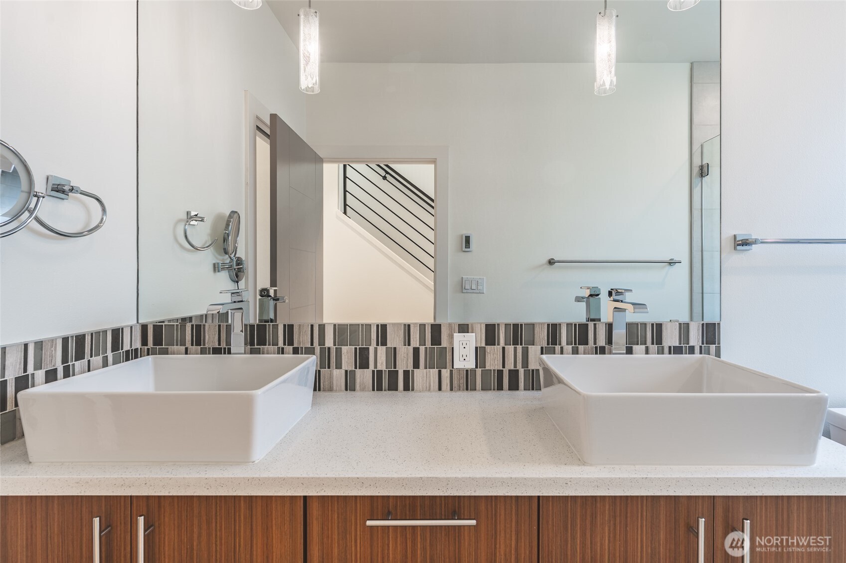 612 North 45th Street, Unit C Seattle, WA 98103 - Photo 28 of 40